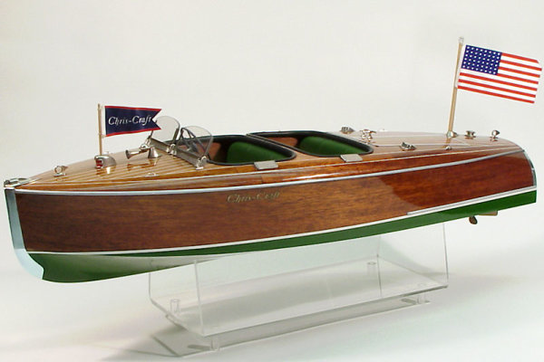 Chris-Craft Barrel Back 1940 RC Bausatz