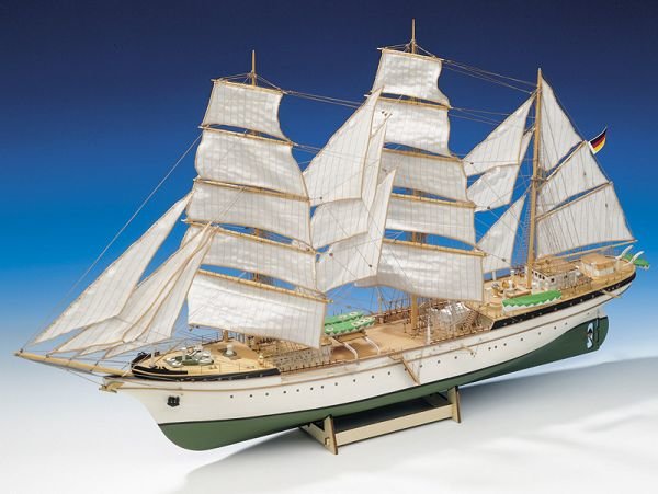 Gorch Fock 1:90 Baukasten