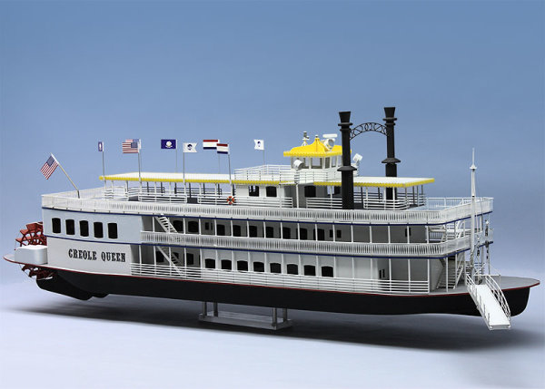 Creole Queen Heckraddampfer RC Bausatz